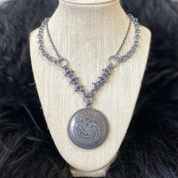 OOAK Targaryen Shield Chainmail Necklace - Picture 1 of 1